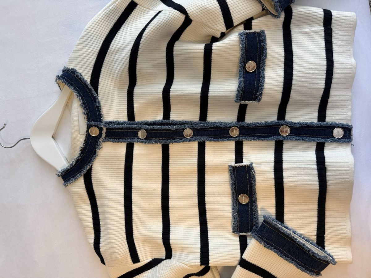 Sandro Jacken: Sandro gestreifte Jacke  – Neu (gemäss Beschreibung) aus Luzern von Itsclaire 2