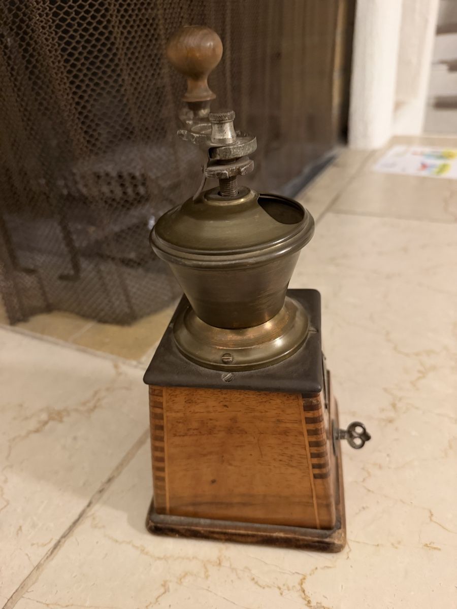 Küchengeräte: Vintage JAVA Kaffeemühle Holz Metall Handkurbel – Gebraucht aus Thalwil von wal_26vy 5