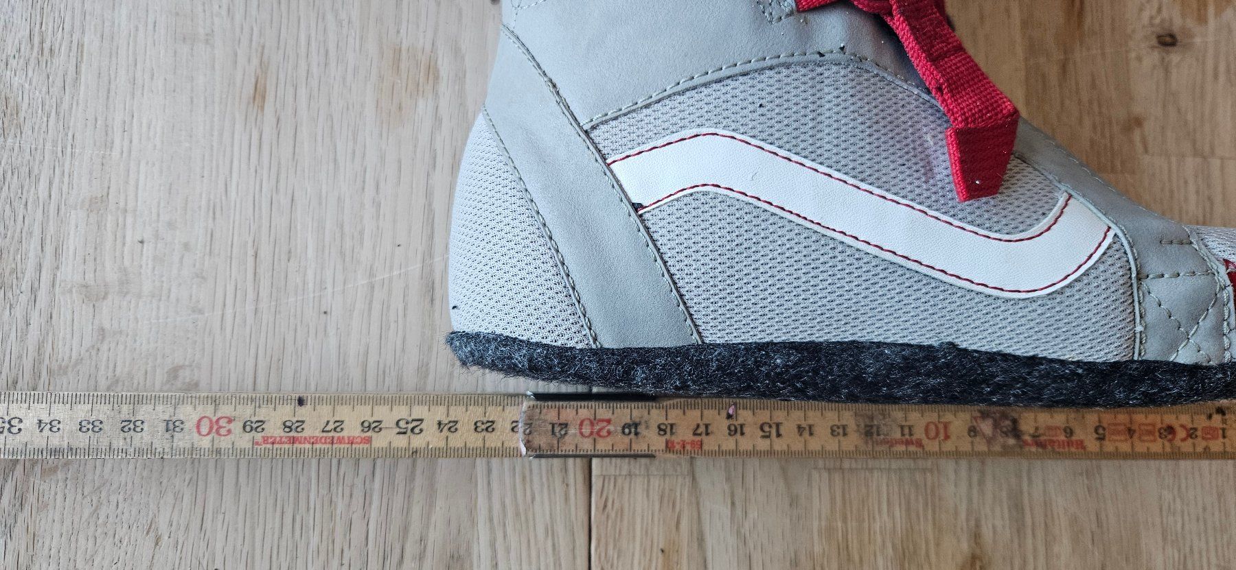 Vans Scarpe da uomo: Snowboard Schuhe VANS grösse 36 – Usato da Thörishaus venduto da Woelfli3000 6