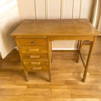 Vintage Schreibtisch aus Eiche mit Schubladen