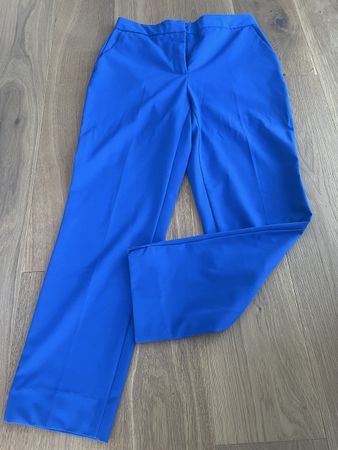 Blaue Zara Stoffhose, Grösse 36 , frische Farbe für Sommer