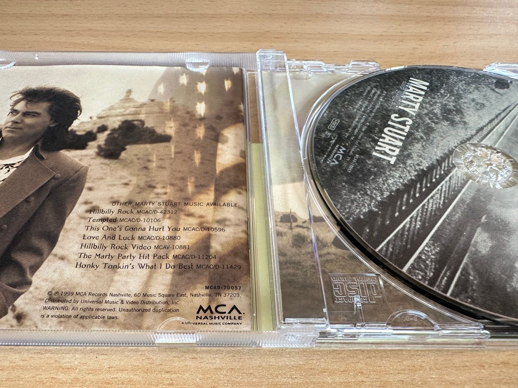 CD: Marty Stuart – The Pilgrim – Usato da Rikon im Tösstal venduto da Alpenmutz 2