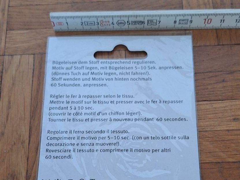 Insignes: Reflex Dino Bügel Bild – D'occasion à Wetzikon ZH par NaWetzi 1