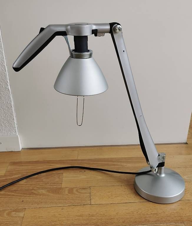 Lampade: Luceplan Fortebraccio D33: Tischlampe, Alu – Usato da Zürich venduto da pet_2023 2