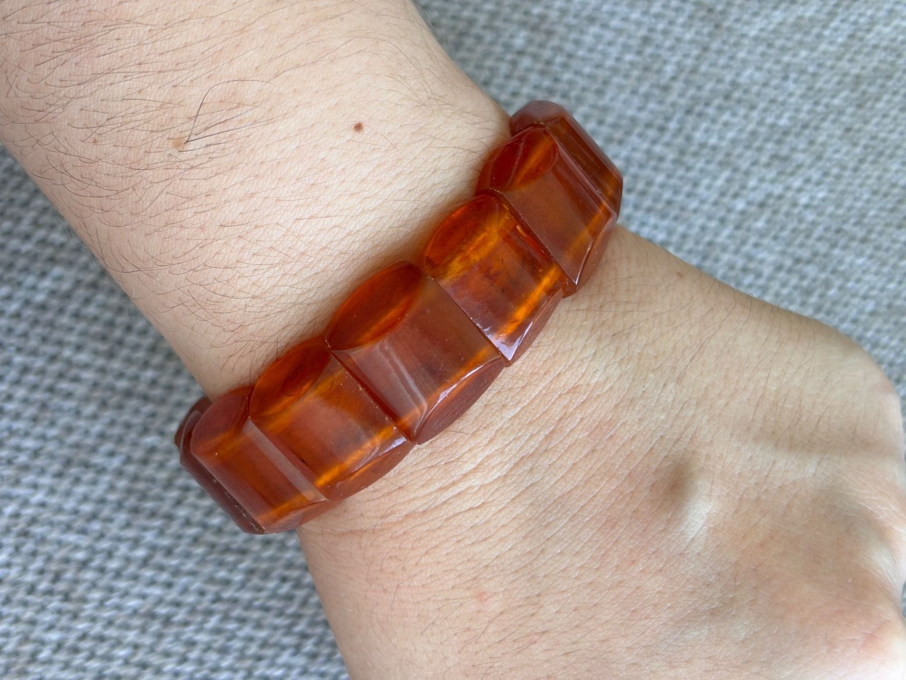 Bracciali & Braccialetti: Vintage Bernsteinarmband elastisch – Usato da Meyrin venduto da jess.etal