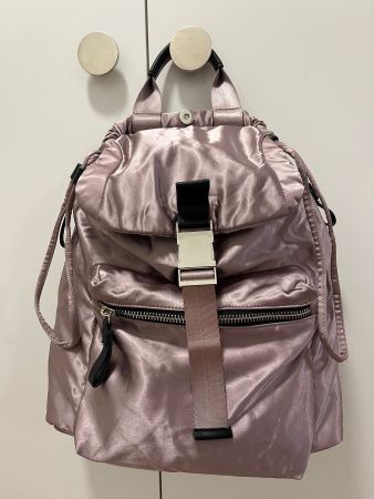 Glanzoptik Rucksack – Top Zustand, Marke: Reserved