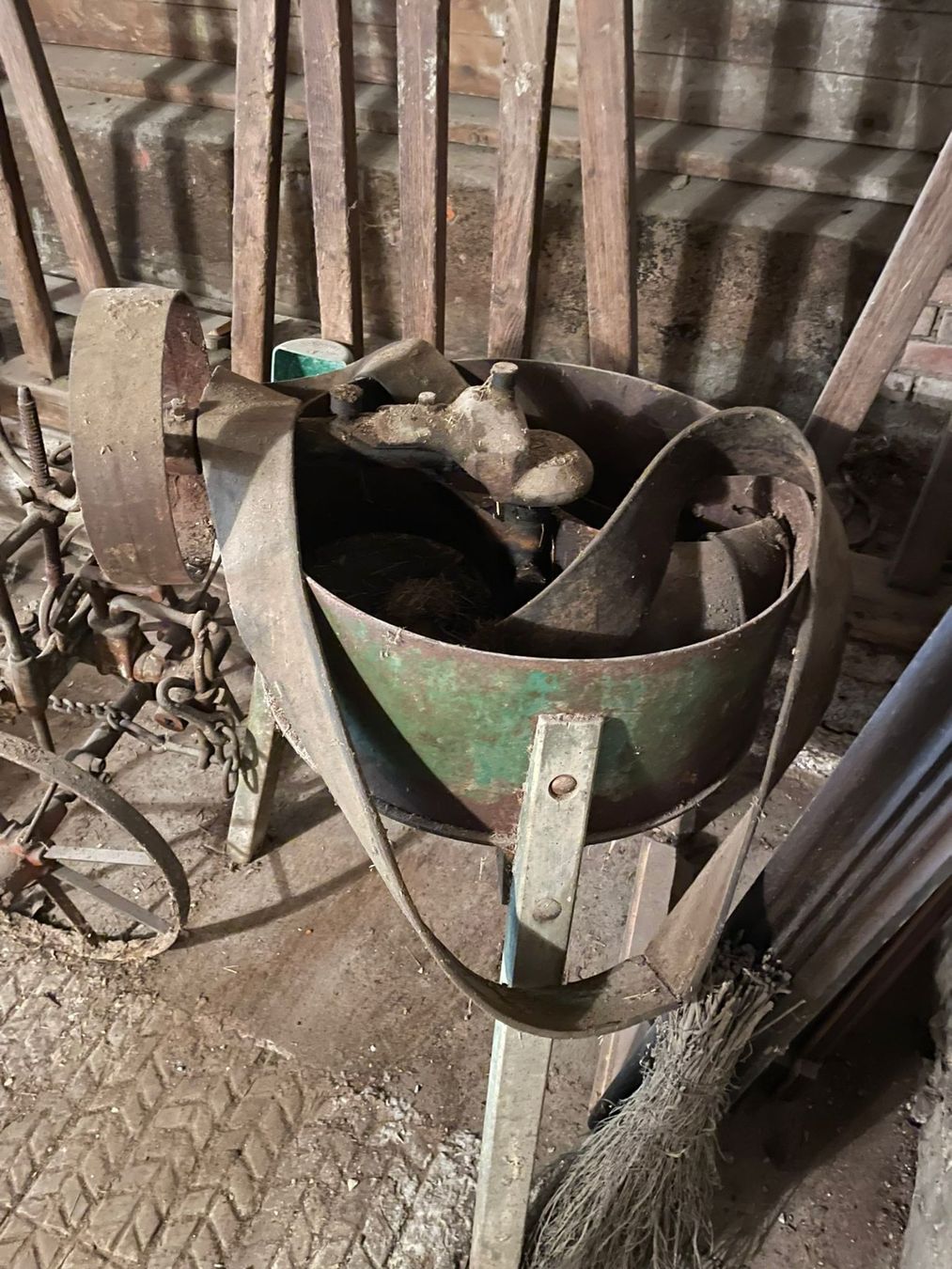 Tutte le macchine: Ancienne machine agricole – Usato da Boncourt venduto da Francette 1