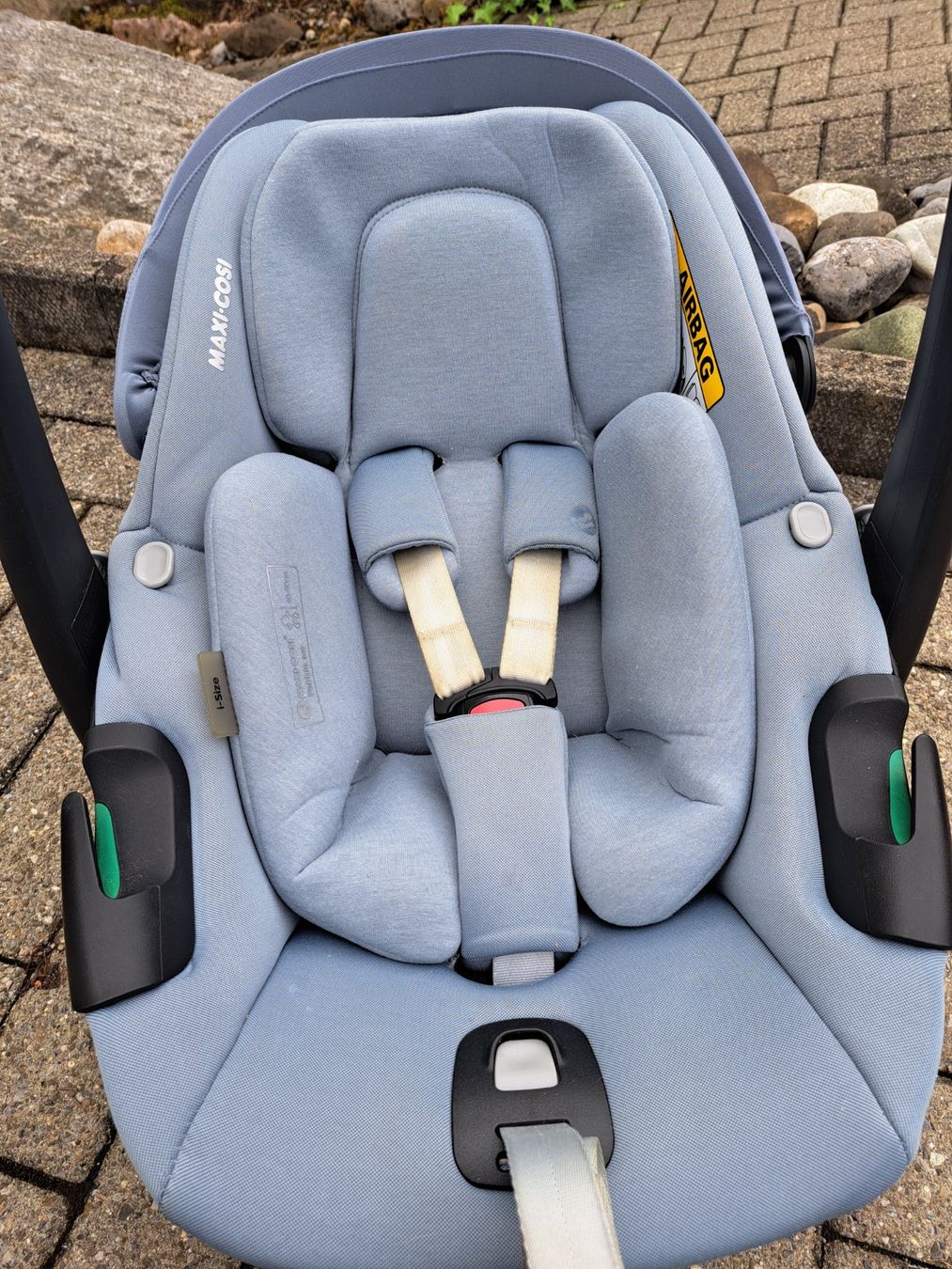Maxi-Cosi Seggiolini per auto: Maxi-Cosi Pebble 360 mit Basisstation Isofix – Usato da Winikon venduto da nic_2kjk 2