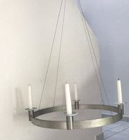 Kerzenleuchter, aus Aluring und aufsetzbaren Kerzenhaltern