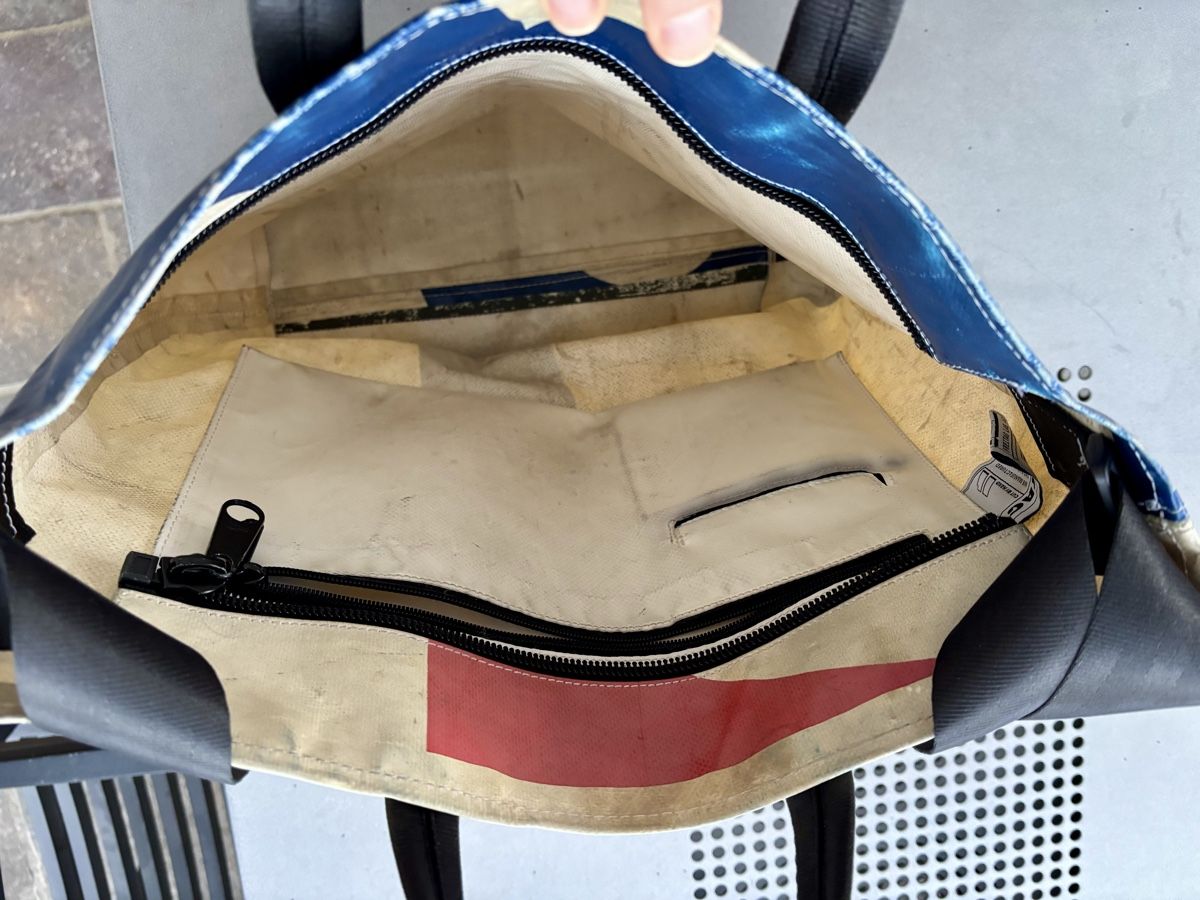 Freitag Borse: Schultertasche Freitag Modell  Bob – Nuovo (secondo la descrizione) da Rafz venduto da ric_9hfy 3