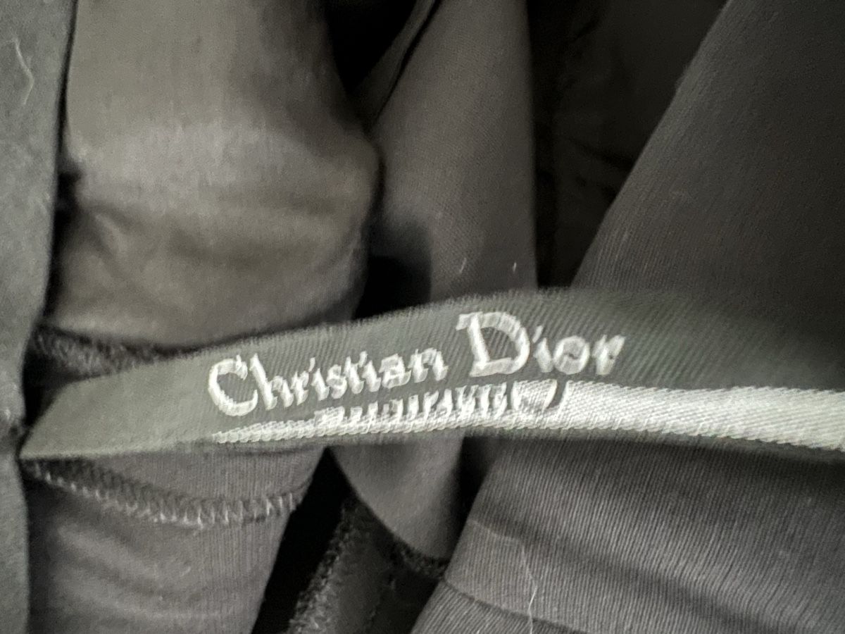 Dior Hosen: Dior 100% Seide (2025) – Neu und originalverpackt aus Zürich von ReStyle. 7