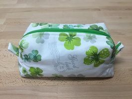 Tasche / Necessaire / Kosmetiktasche / Etui, neue Handarbeit