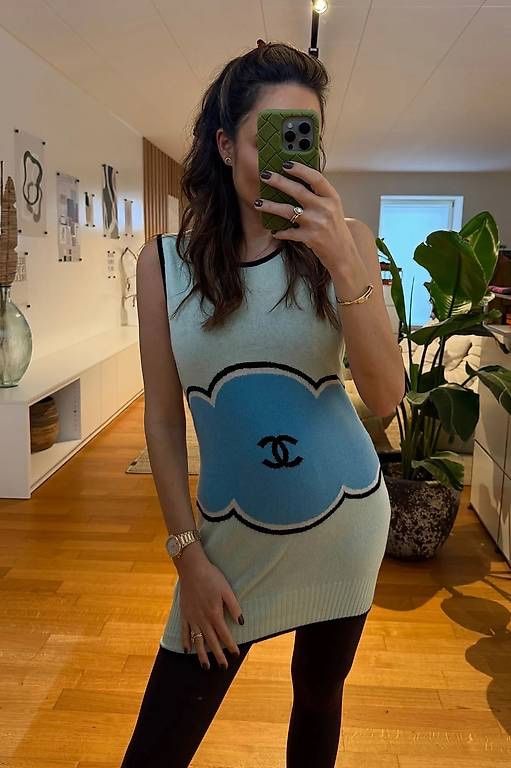 Chanel Kleider: CHANEL KLEID / TOP MINT – Neu (gemäss Beschreibung) aus Schwyz von bofb