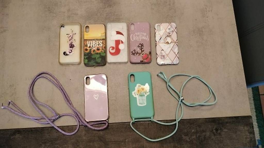 Cover & Protezioni schermo: custodie – Usato da Minusio venduto da jenny912