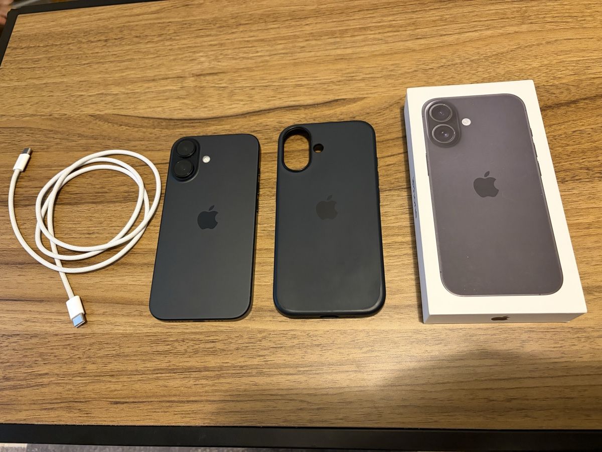 Apple Telefoni cellulari / Smartphones: Iphone 16 128GB 93% – Usato da Horn venduto da ant_766g