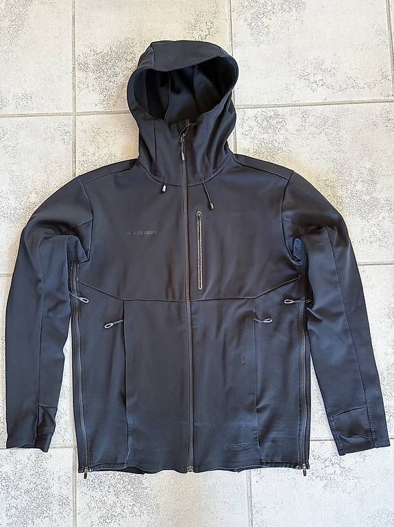Mammut Jacken: Mammut Softshell Infinium Gore Tex, Grösse S – Gebraucht aus Uetikon am See von Monalisa5