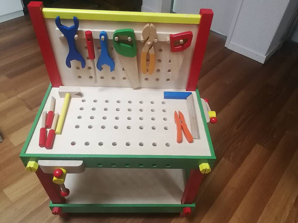Giocattoli: Kinder Werkbank – Usato da Fehraltorf venduto da Sato01 3
