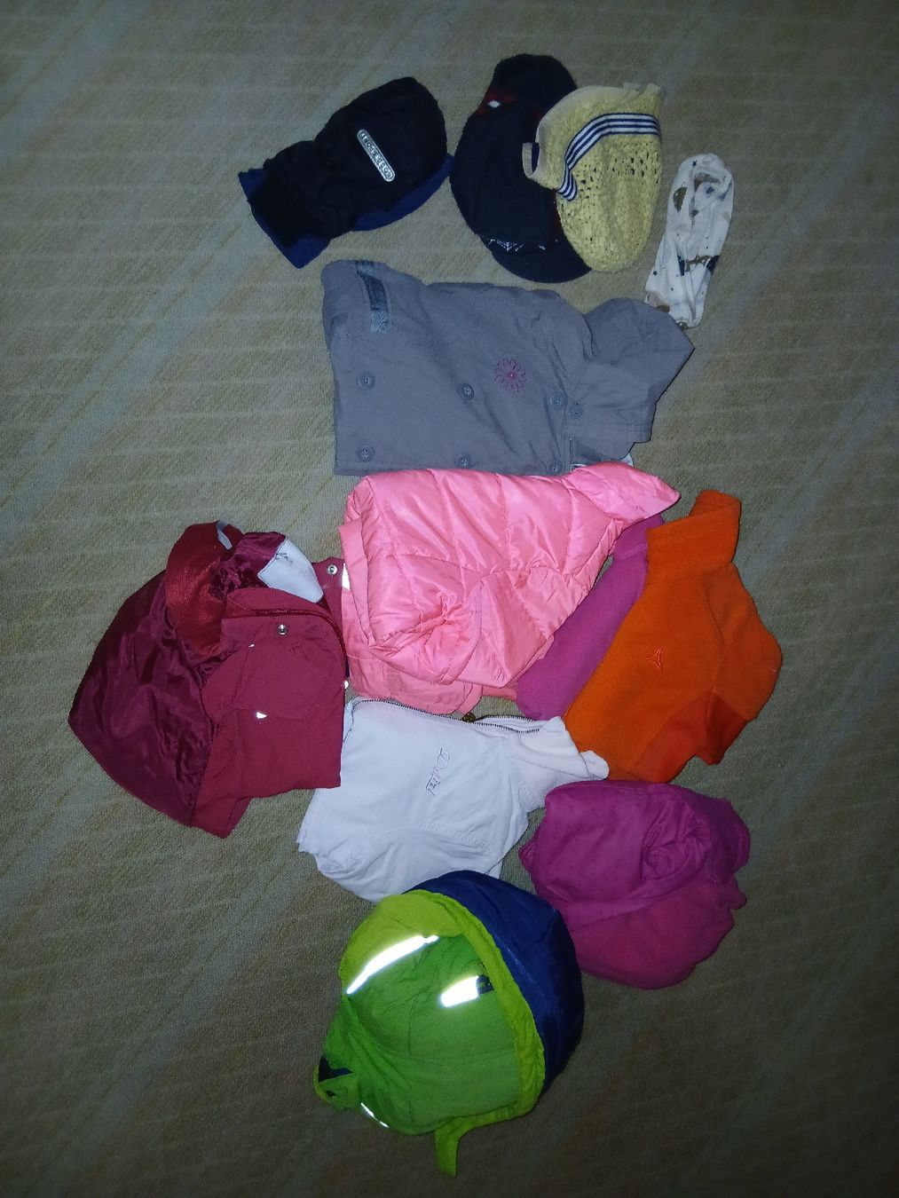 Lotti & Set di vestiti: Mädchenkleider Packet 128 – Usato da Giswil venduto da Abrakazebra
