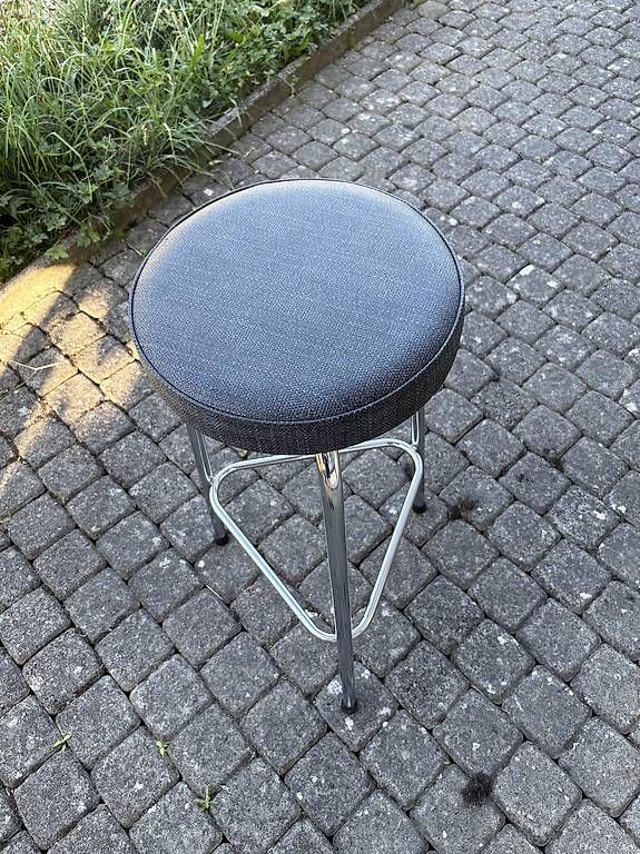 Sgabelli: Vintage Barhocker 2 Stühle – Usato da Bern venduto da annaanna44 1