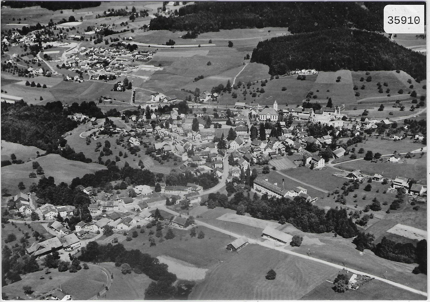 Ansichtskarten: Flugaufnahme Bärentswil ZH – Gebraucht aus Ettingen von Kartenplanet