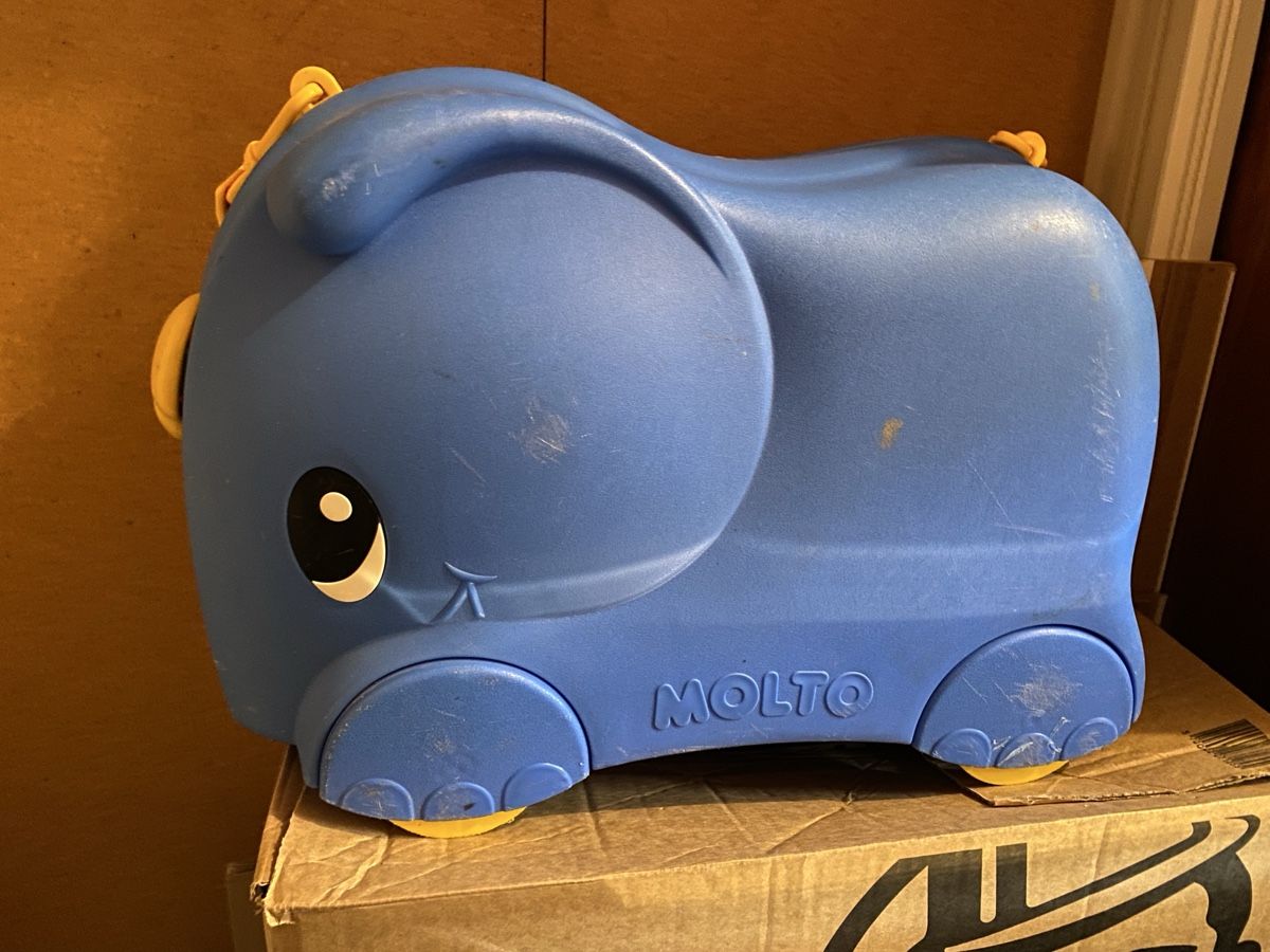 Molto Valigie: Molto Ride-On Suitcase Blue Elephant  – Usato da Küsnacht ZH venduto da ngad93 1