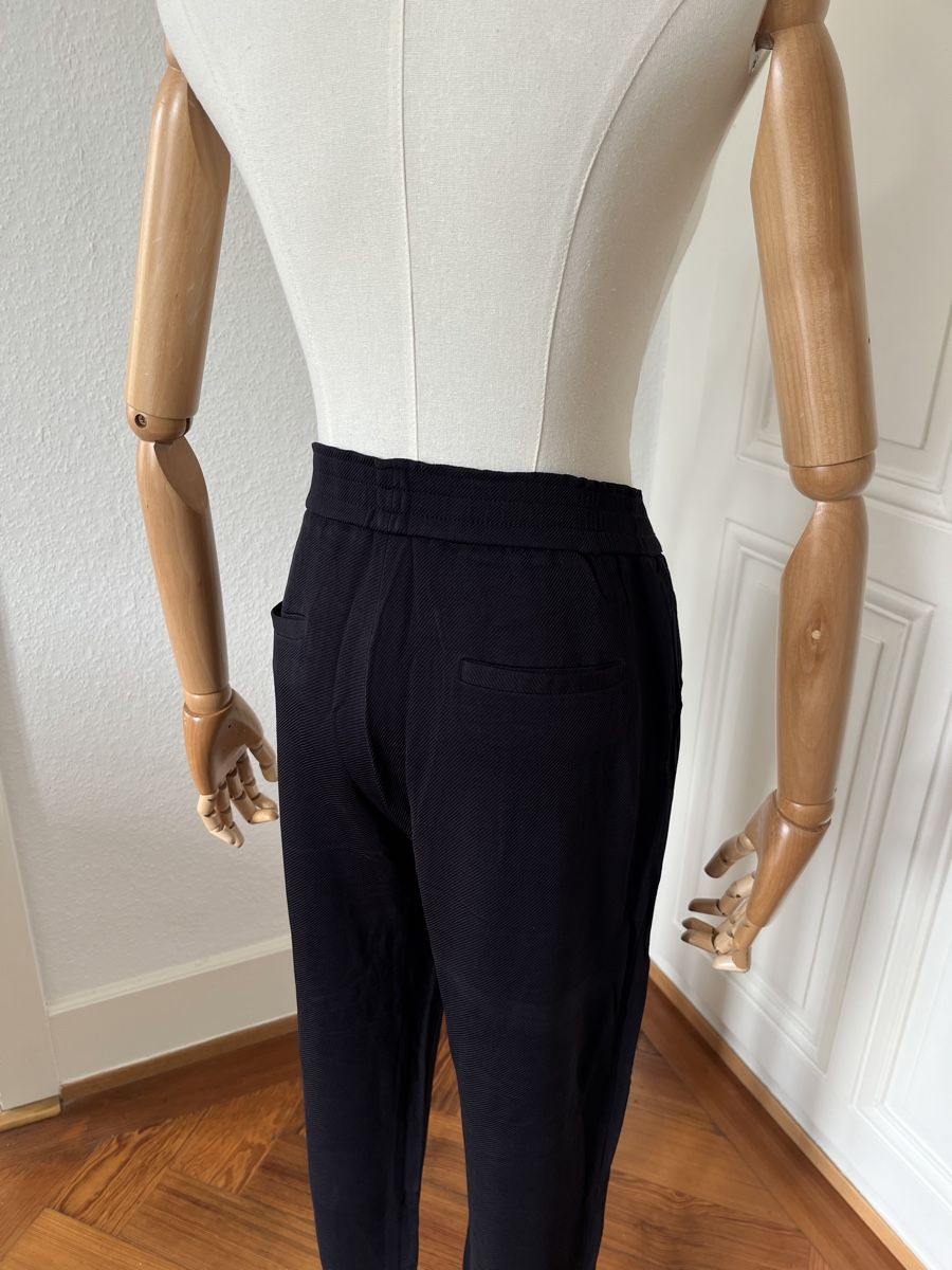 Massimo Dutti Pantaloni: Massimo Dutti Trousers, SIZE 36, navy, Summer Essential – Usato da Mies venduto da Nib2011 5