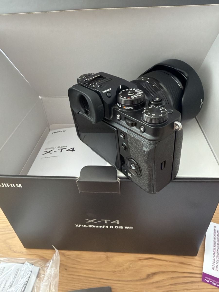 Fujifilm Appareil photo: Fujifilm XT4 Kit – D'occasion à Zürich par arb_9qhc 2