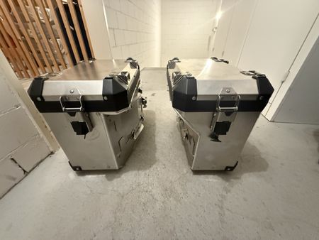 Original BMW GS Aloy Seitenkoffer Set – 2 Stück – ohne Schlü