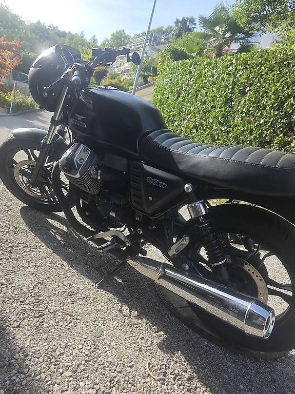 Moto Guzzi Strada: Moto Guzzi V7 II Stone – Usato da Vernate venduto da asl_6kcc 1