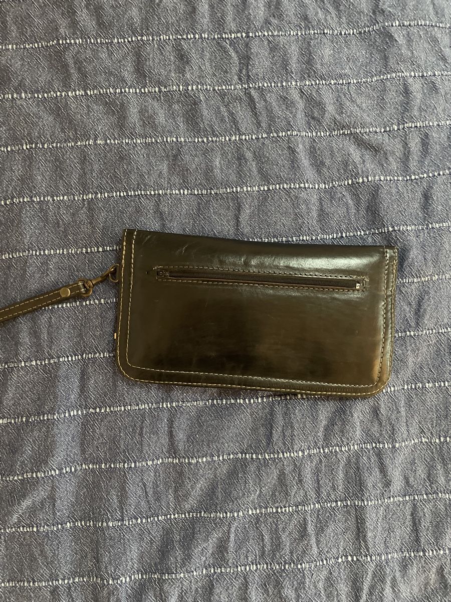 Taschen für Damen: Clutch – Gebraucht aus Oberhasli von ani_97f7 1