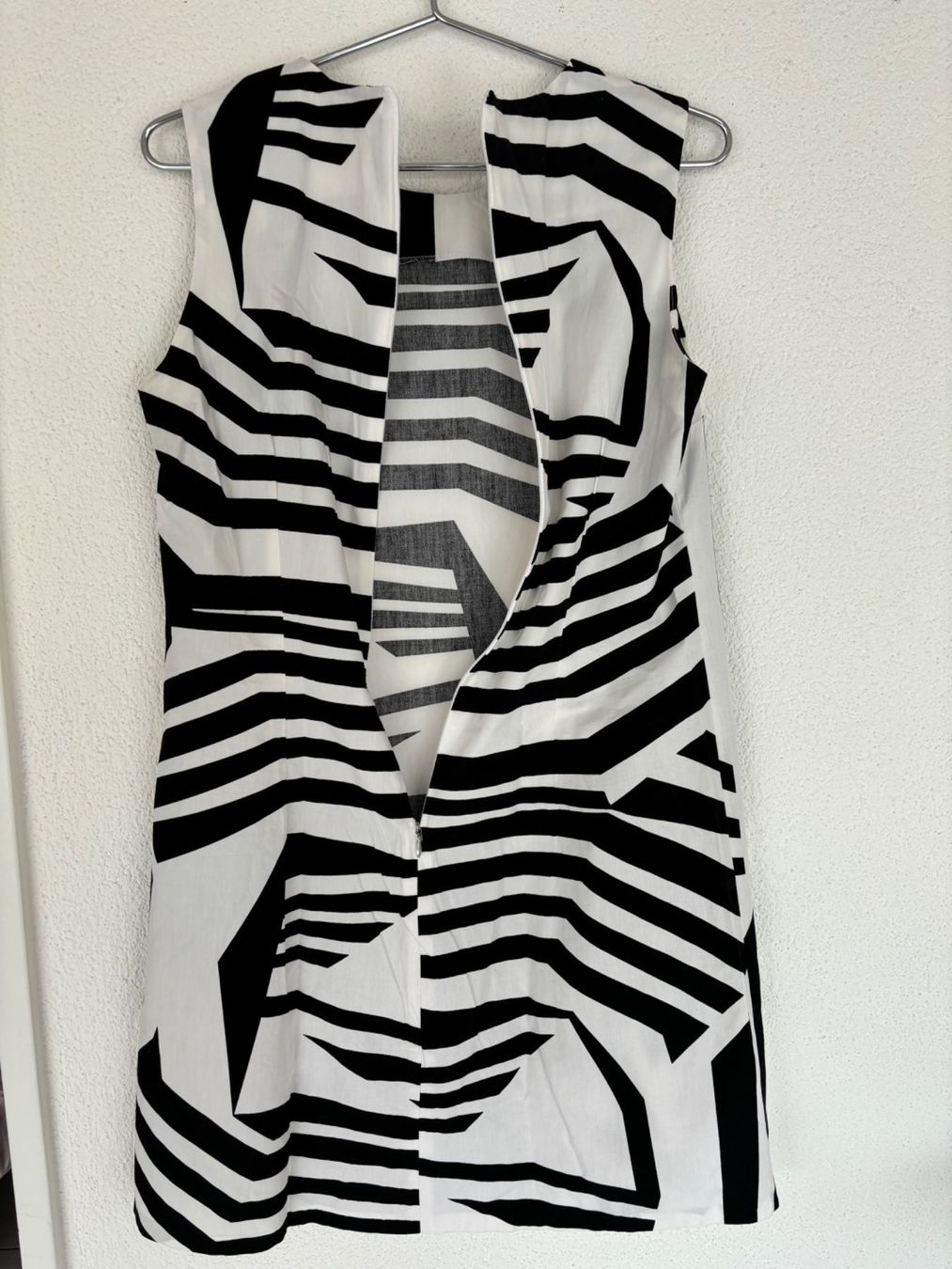 Zara Robes: Hübsches Sommerkleid / Versand Fr. 2.- – D'occasion à Dübendorf par mon_p98h 1