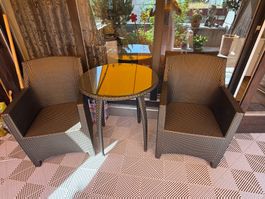 Garten-/Balkontischchen mit 2 Fauteuils