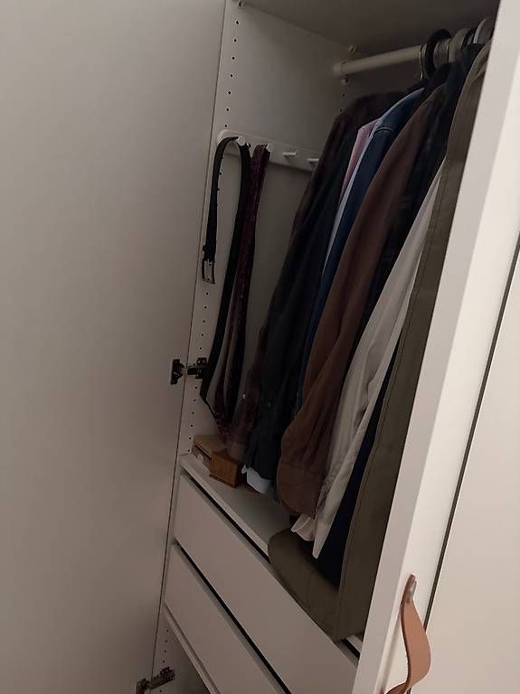 Armoires: 1.5 Meter Pax Kleiderschrank IKEA – D'occasion à Liebefeld par schoggiananas 3