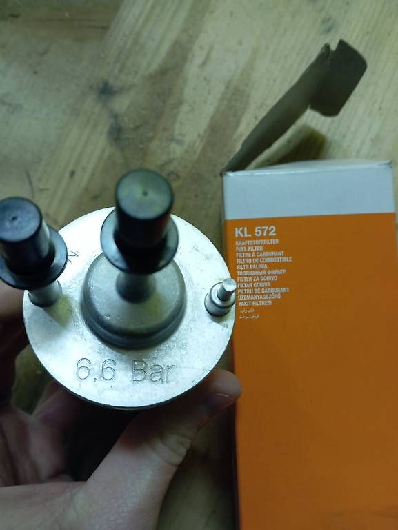 Accessori per altri veicoli: Filtre à carburant – Usato da Cugy VD venduto da Boubi21 1