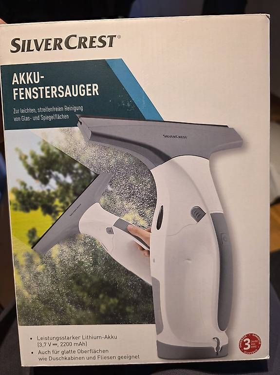 Altro per la casa: Akku Fenstersauger NEU – Usato da Winterthur venduto da Yamahaxj6