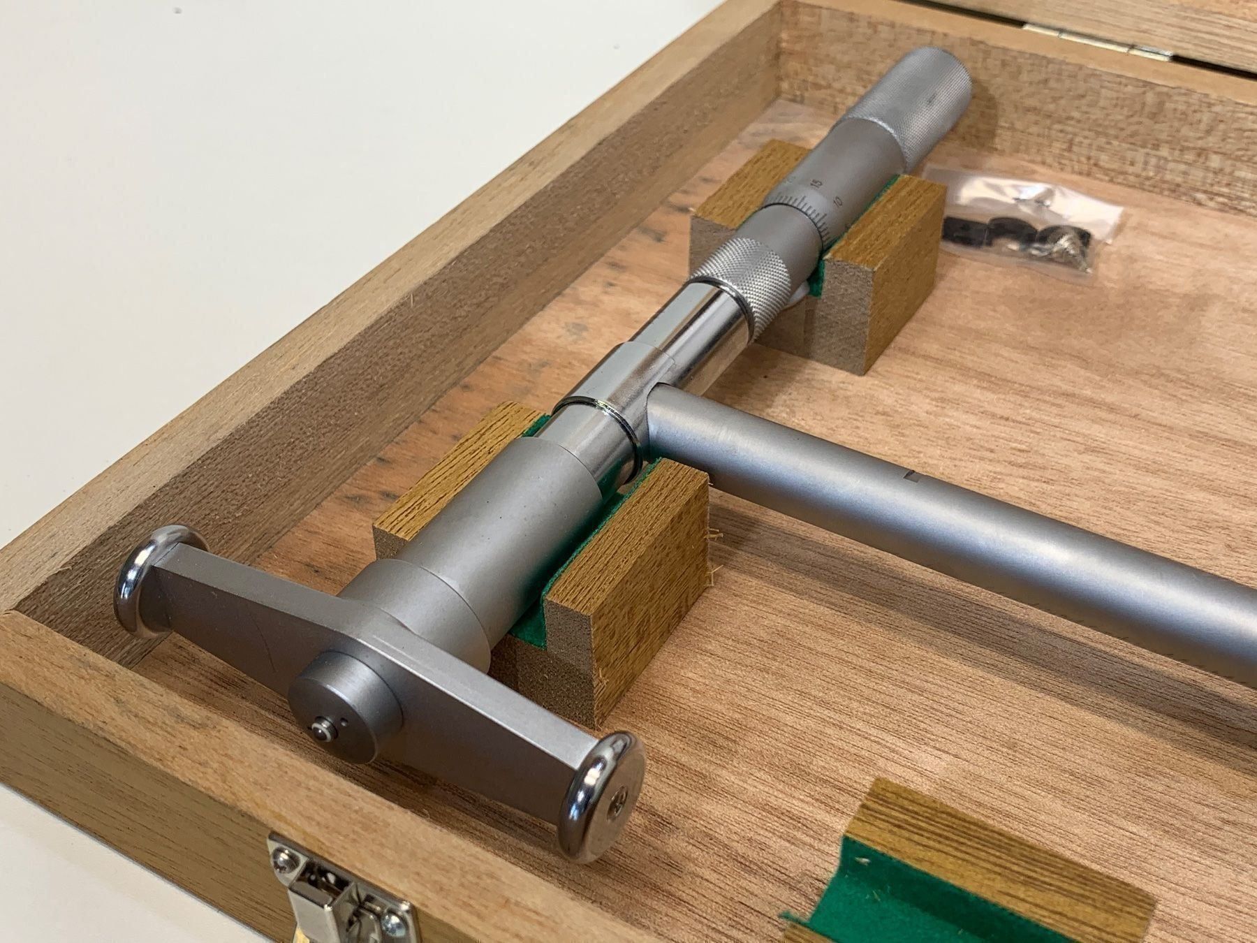 Misurare: Mitutoyo Innenmikrometer 250-400mm – Nuovo (secondo la descrizione) da Lonay venduto da Sam67 5