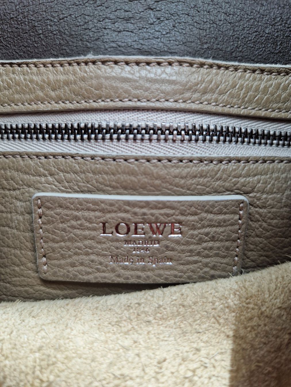Loewe Taschen für Damen: VINTAGE Loewe Cartero 28 Shoulder Bag – Gebraucht aus Hergiswil NW von luc_b5pz 6