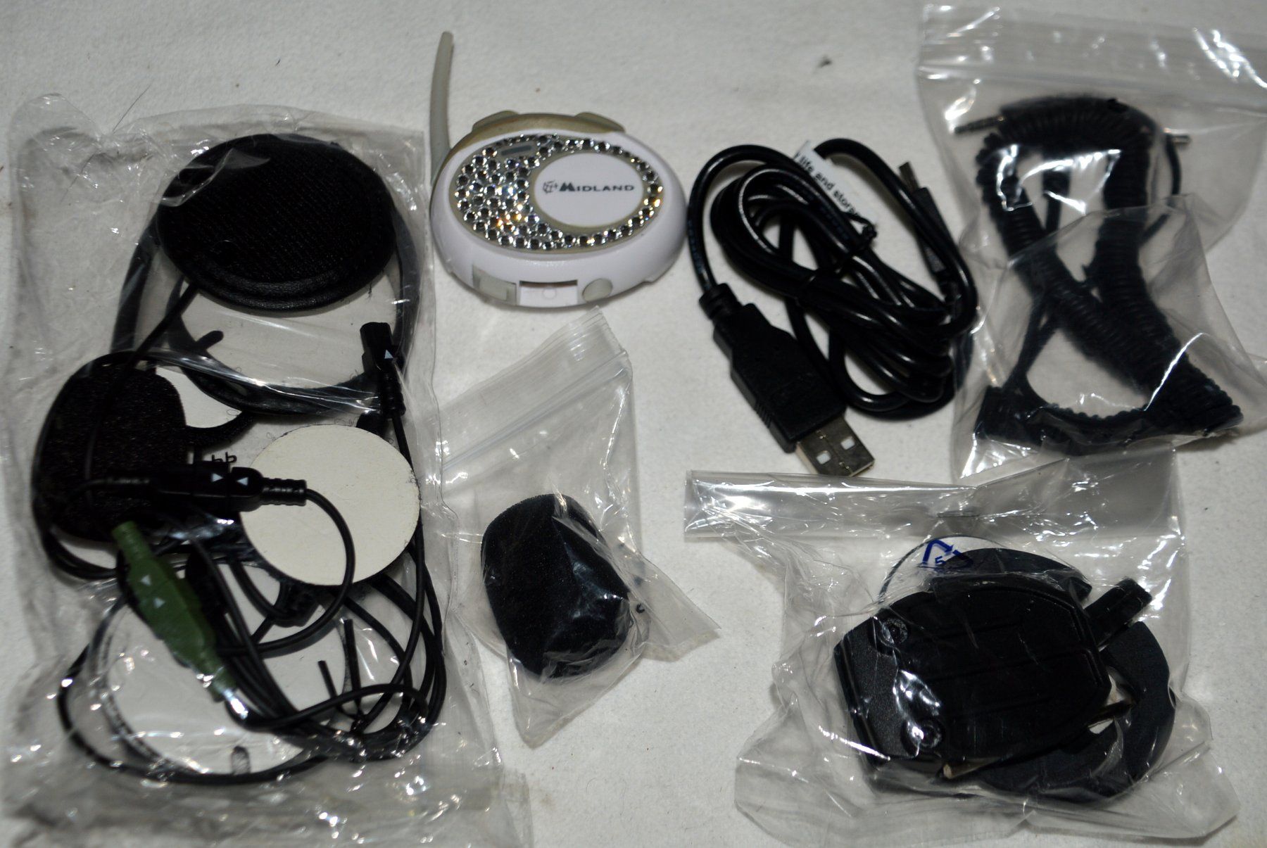 Funktechnik: Midland C930 BT EVA Swarovski Bluetooth / GSM Intercom – Gebraucht aus Collonges von arashee 1