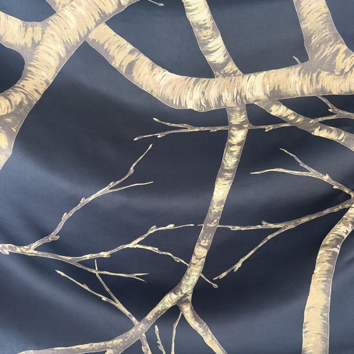 Fabric Frontline Foulard & Sciarpe: FABRIC FRONTLINE Silk Scarf – Nuovo (secondo la descrizione) da Emmen venduto da Nightingale_2022 3