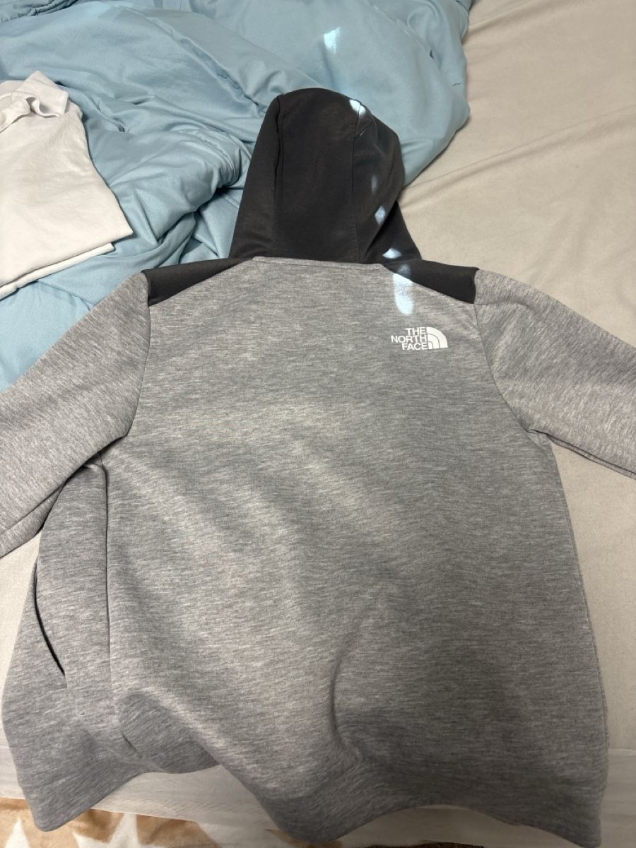Pullover & Sweatshirts: The North Face – Gebraucht aus Zürich von Loco028 2