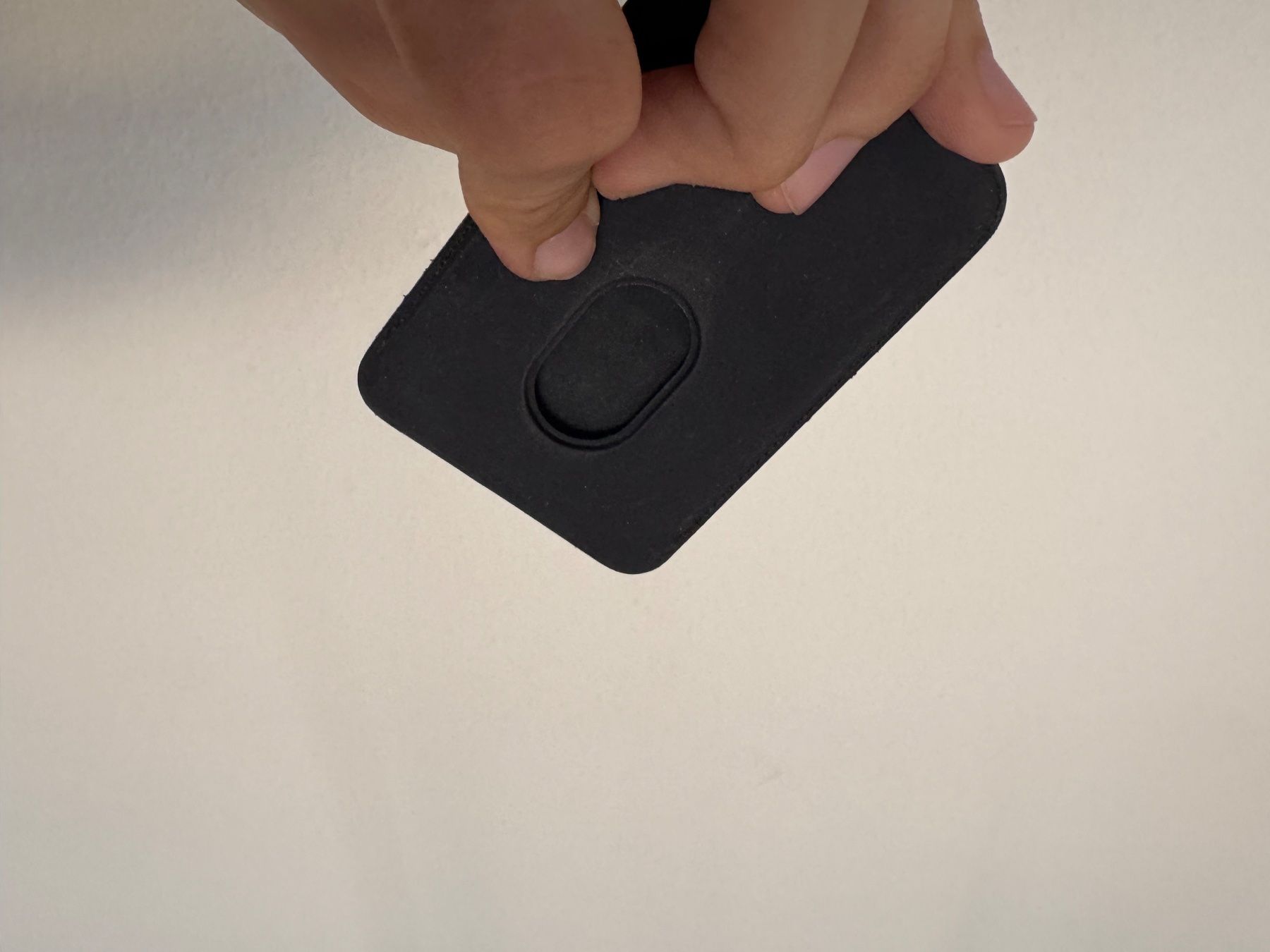 Portafogli: iPhone Fine Woven Wallet mit MagSafe – Usato da Zürich venduto da Eisenbahnenliebhaber 2