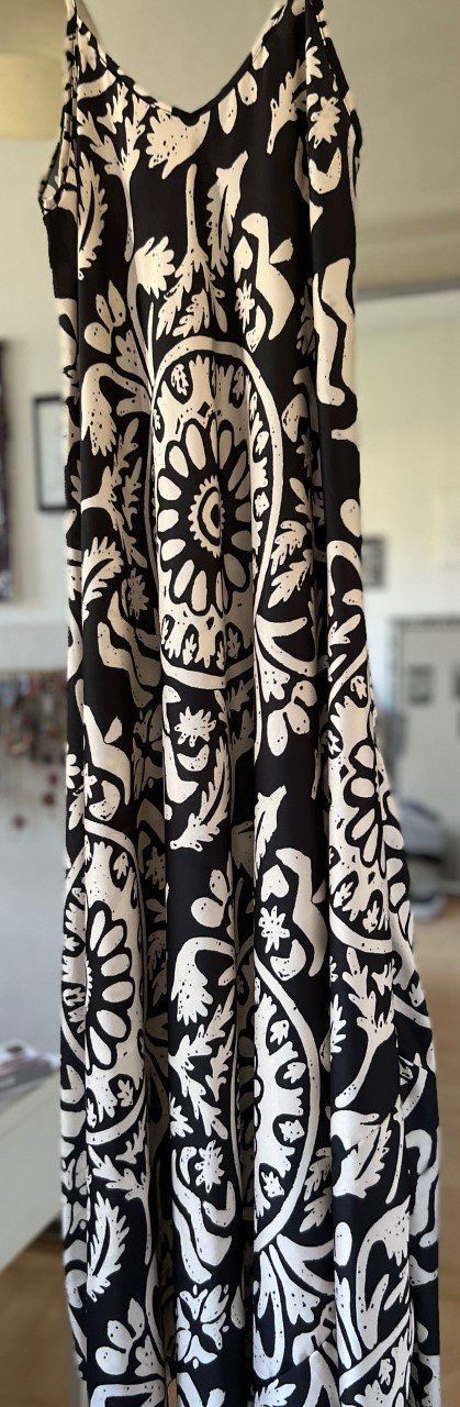 Kleider: LONGUE ROBE! M – Neu und originalverpackt aus Locarno von NicoNion 1