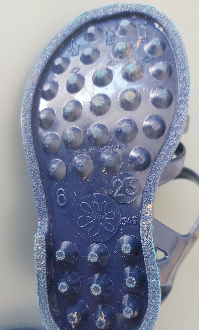Scarpe per ragazzi: Kinder Sandalen Gr 23 – Usato da Adliswil venduto da JulienCycling 1