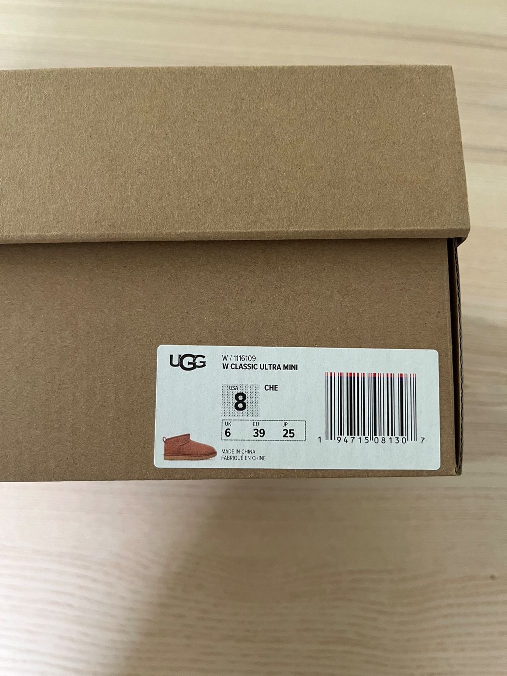 Ugg Scarpe da donna: UGG Classic Ultra Mini in Chestnut – Nuovo e nell'imballaggio originale da Zürich venduto da len_h898 2