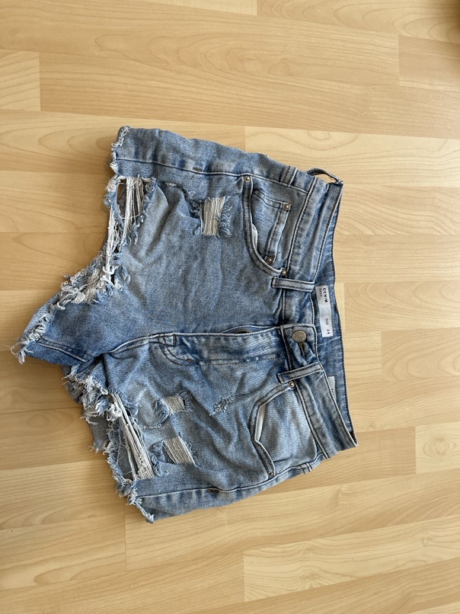 Pantalons: Kurze Hose – D'occasion à Holziken par ale_h6sl