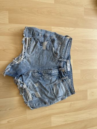 Kurze Hose