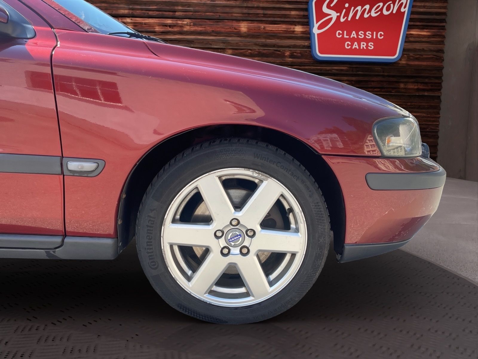Volvo Automobili: VOLVO V70 2.4T - ab MFK! – Usato da Au SG venduto da Simeon-Cars 9