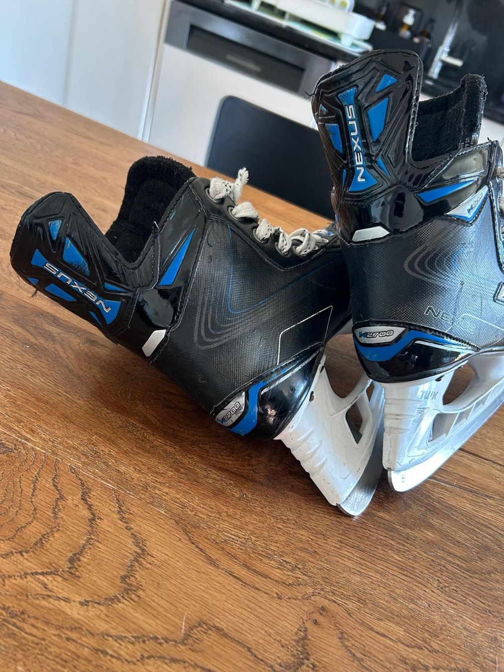 Bauer Schlittschuhe: Bauer Nexus N2700 Skates - Size 36.5 – Gebraucht aus Cham von 9inches 2
