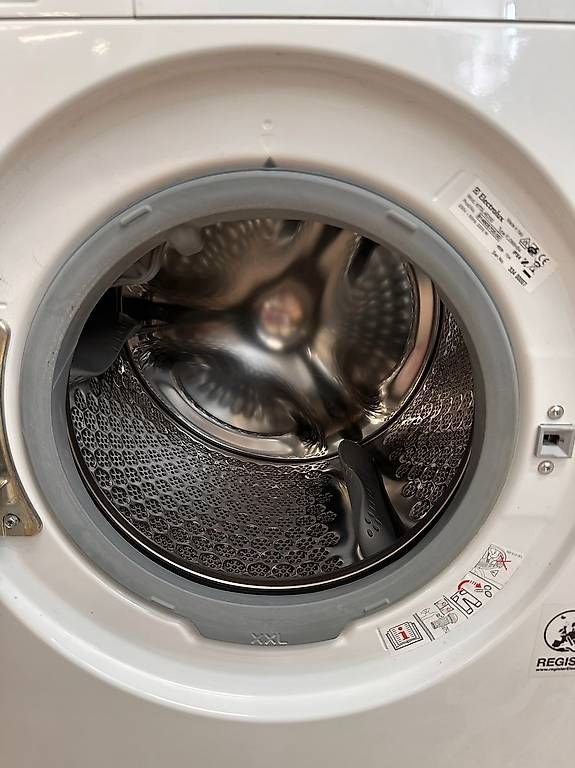 Electrolux Waschmaschinen: Electrolux SWISSLINE SL Waschmaschine WTSL4E200 – Gebraucht aus Obernau von Arche_Noah_Brocki 2