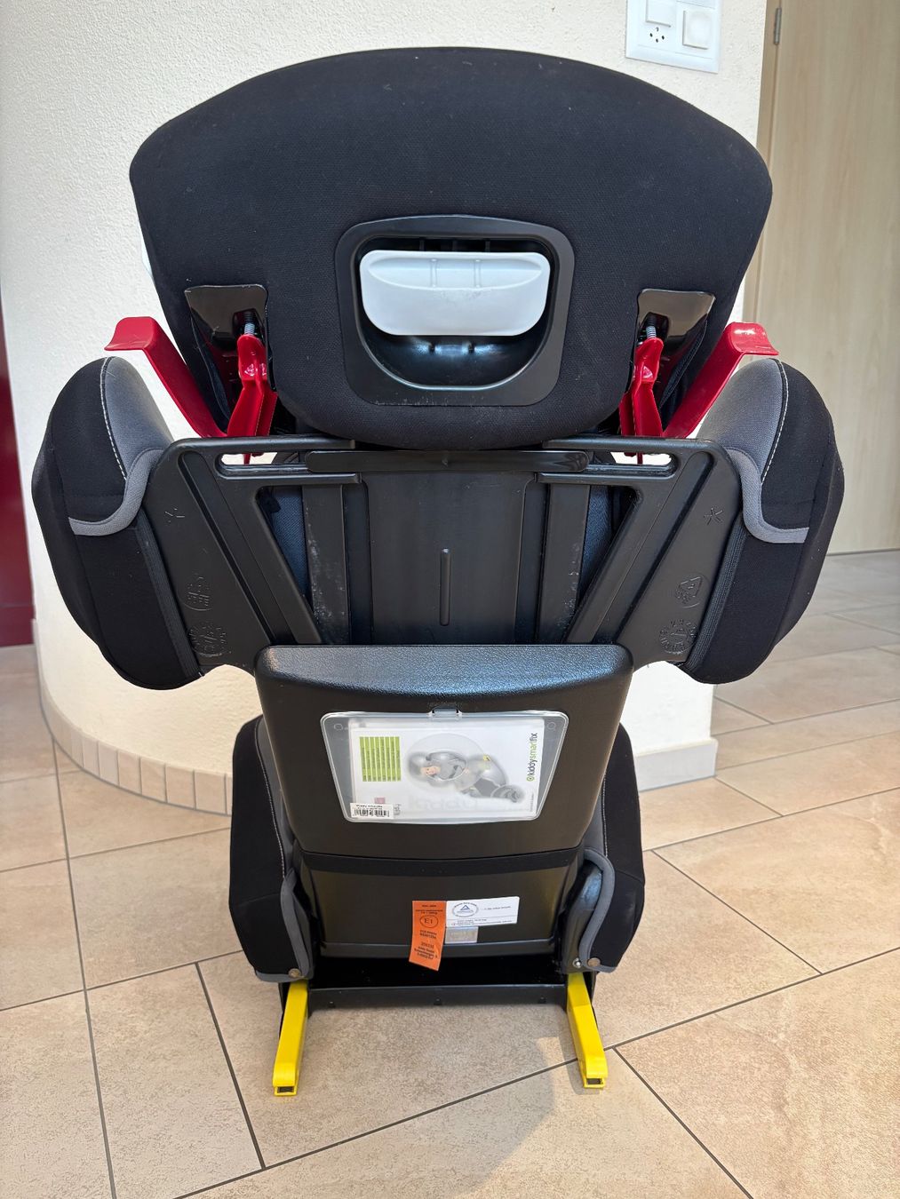 Kiddy Seggiolini per auto: Kindersitz Kiddy Smartfix 15-36kg – Usato da Sulz AG venduto da FantasyHouse 5